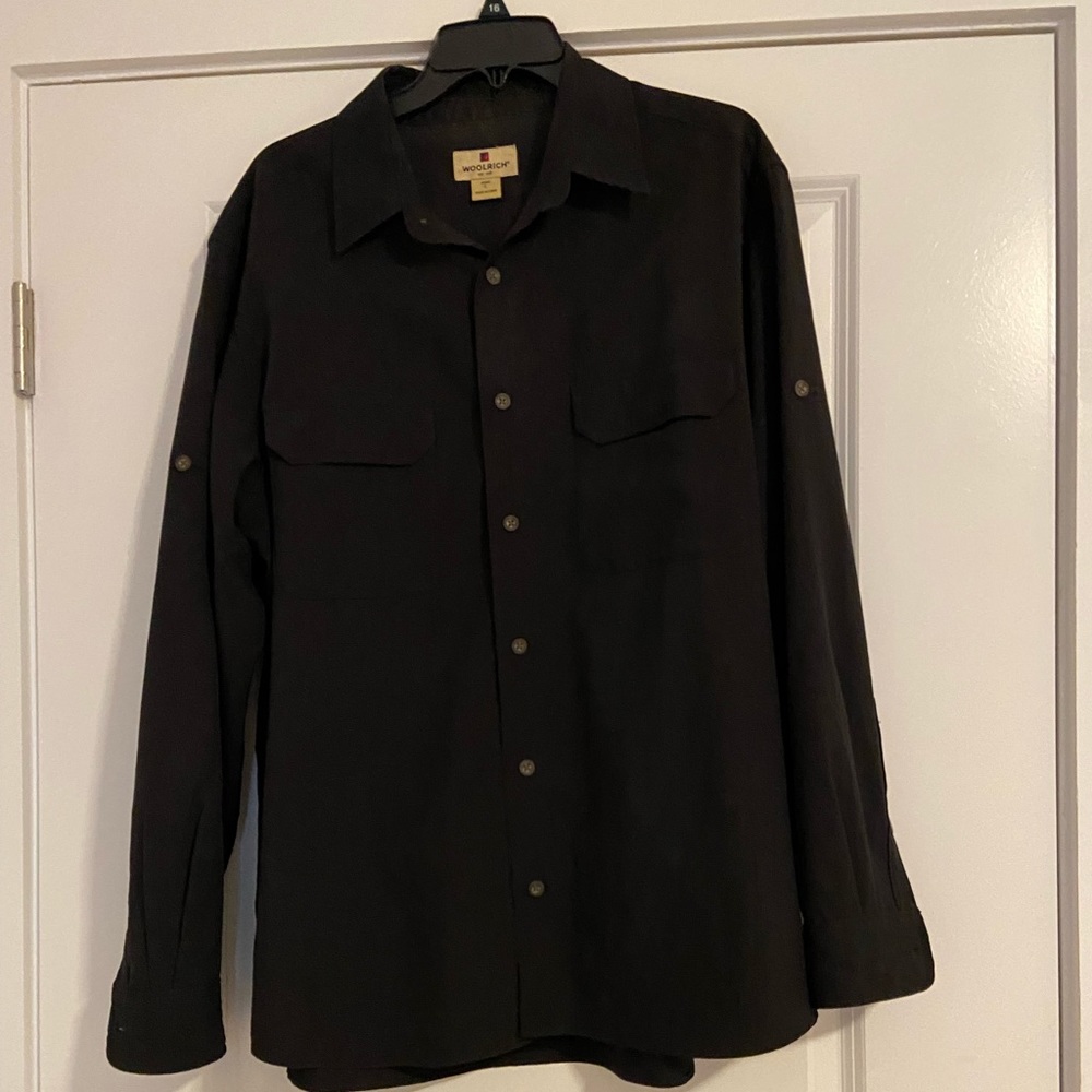 Men’s button down Woolrich shirt